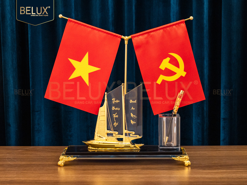 Đế bút thuận buồm xuôi gió mẫu 1